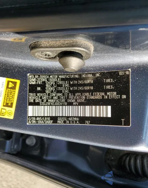 2018 Toyota Highlander Se z USA, uszkodzony, nr VIN 5TDJZRFH2JS834118